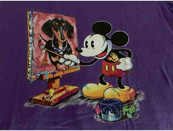 Tee Shirt - V-Neck Mickey Mouse painting a dachshund - Size XL