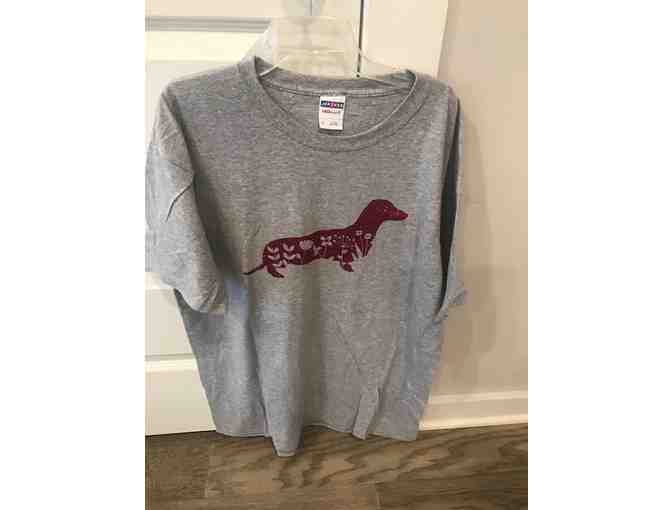 Gray T-shirt with pink glitter dachshund - size LARGE