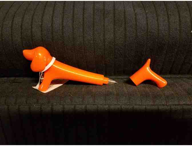 Dachshund Pen (orange)