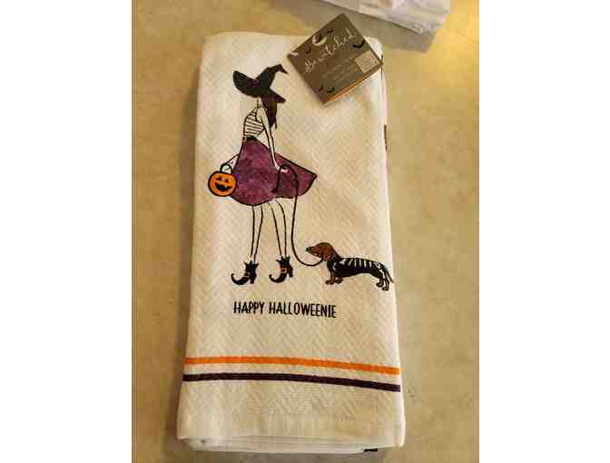Bewitched Home Kitchen Towel (set of 2)
