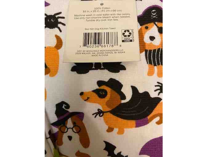 Hand Towels: Dogs in Costume!