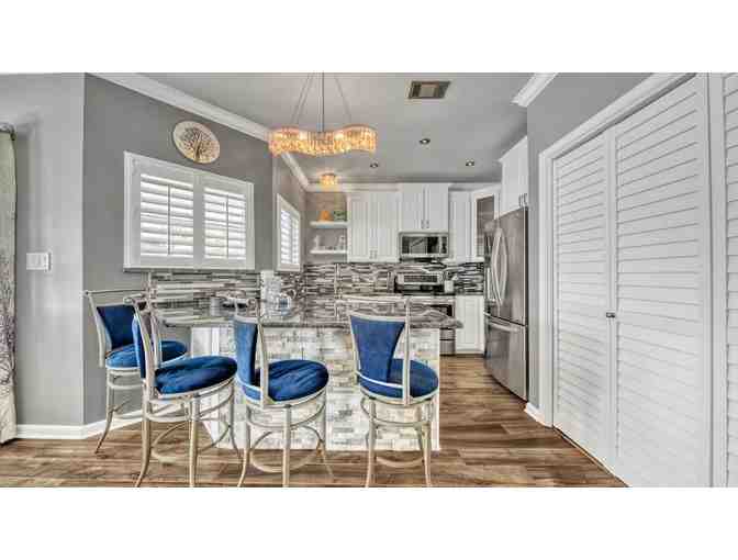 3 - Nights Deluxe in Destin, Florida!