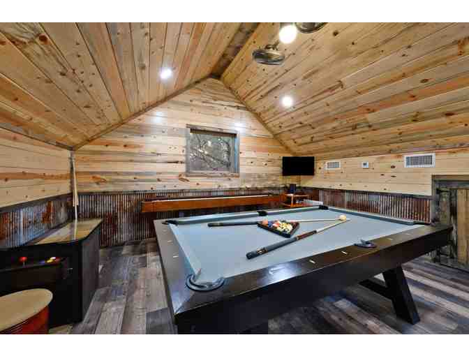 Broken Bow Oklahoma Retreat.