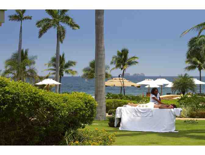 Costa Rica: 5 days/4 nights in a private 2 bedroom villa!