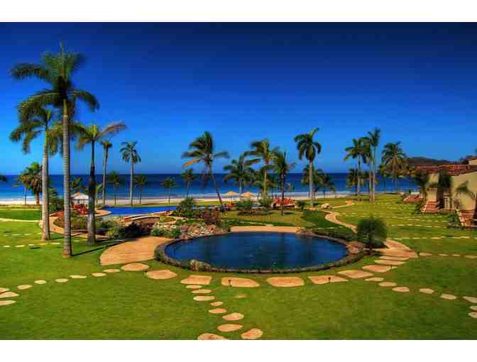 Costa Rica: 5 days/4 nights in a private 2 bedroom villa!