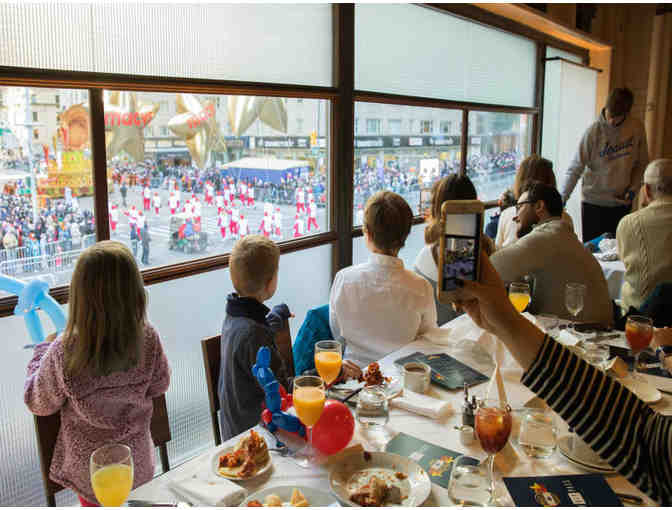 MACY's Day Thanksgiving Parade in NYC with a Grand View of the Floats!!!