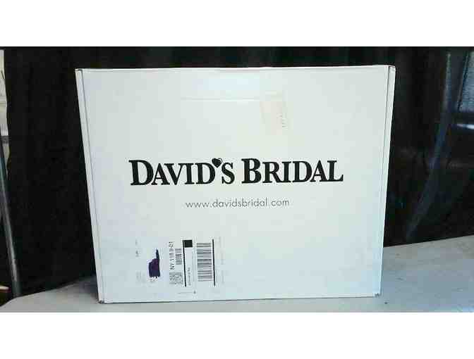 Vera Wang Size 8 Bridal Gown