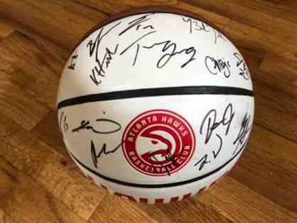 Atlanta Hawks Team Ball