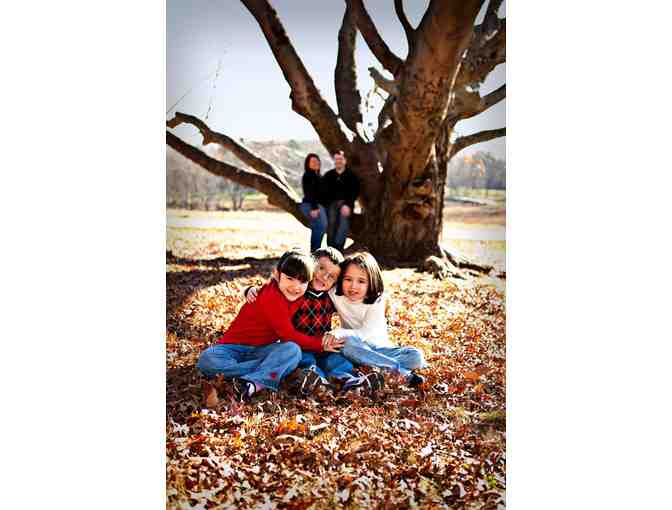Create memories with this 'Family Photo Session and Prints!'