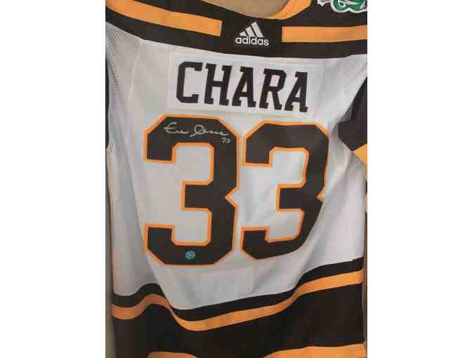 Autographed Zdeno Chara Jersey from 2019 Winter Classic