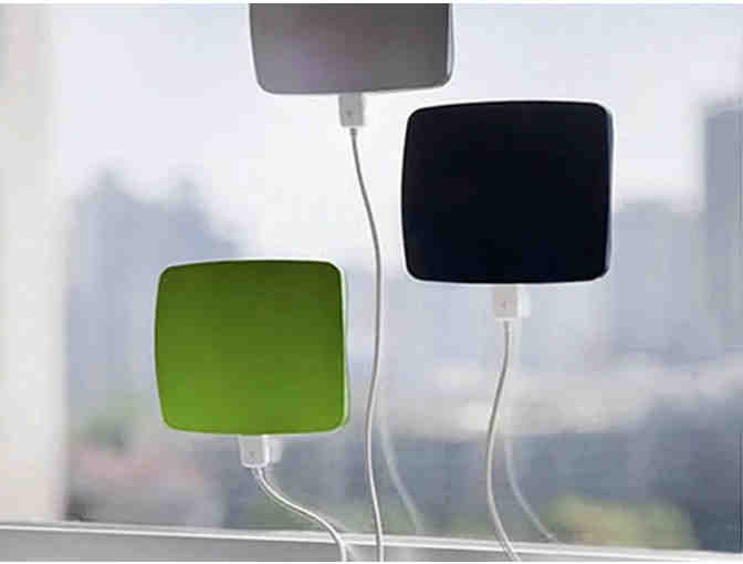 Cling Bling Window Solar Charger - Photo 1