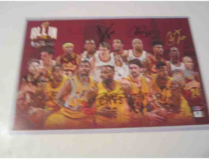2015 Cleveland Cavaliers Team Signed Large Photo - Photo 1