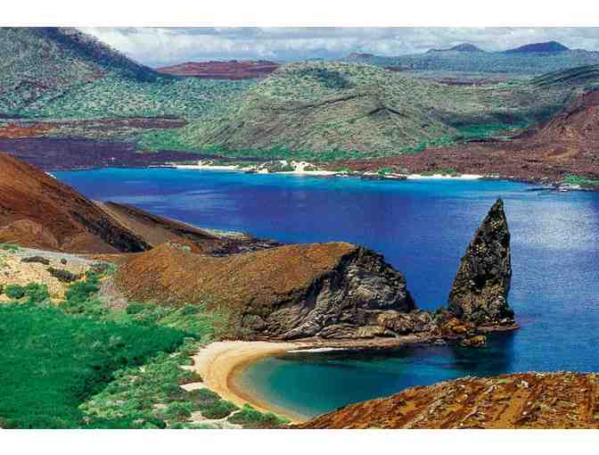 GALAPAGOS ISLANDS EXPEDITION - Photo 1