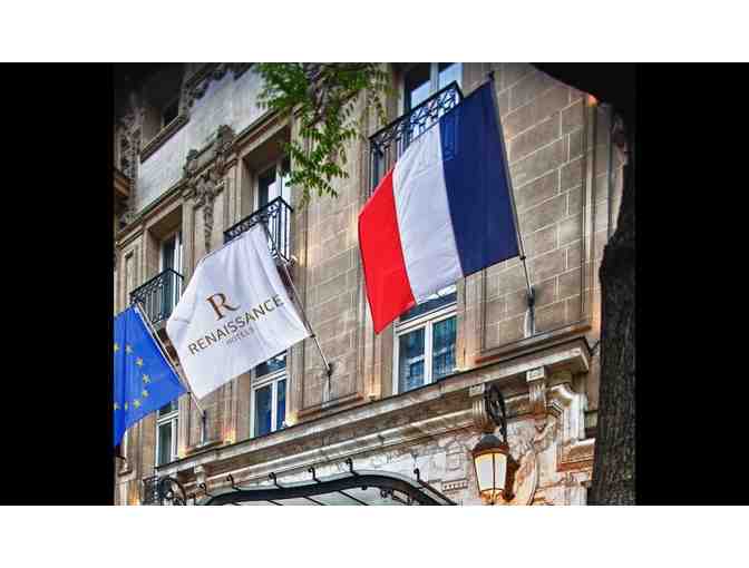 5-Night Getaway at the Renaissance Paris Le Parc Trocadero & Four Seasons Hotel Prague