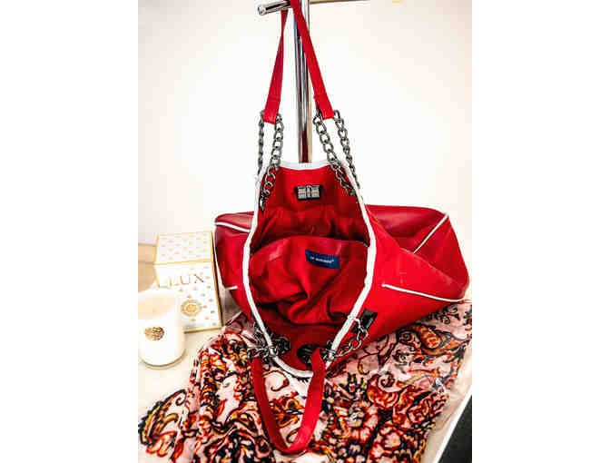 Kettey's International Fashion Package - Purse, Scarf, Scents, and Candle - Photo 2