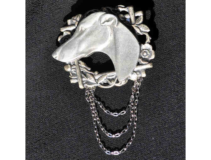 Greyhound Pin - Silver-Colored Pewter with Wreath/Chains