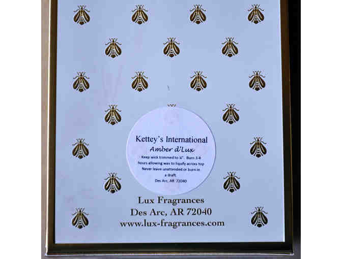 Kettey's International  - Amber d' Lux Fragrance Candle