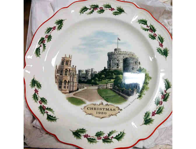 Wedgewood Queensware Plate - Christmas 1980 - Windsor Castle