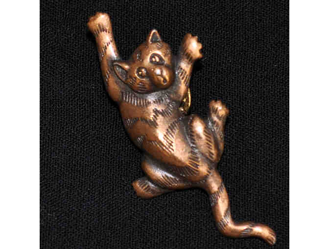 Copper Colored Metal Climbing Kitty Lapel Pin