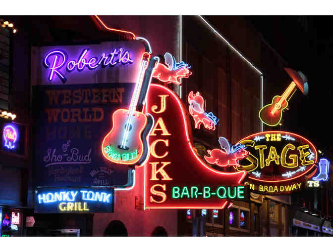 Welcome to Music City for 2 - Nashville, Tennessee