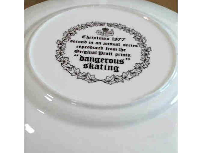 Coalport Plate - Christmas 1977 - Dangerous Skating