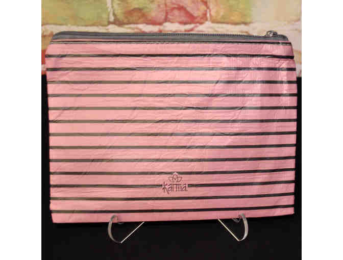 Beige & White Cat Carry-All I'm Complicated Clutch - by Karma