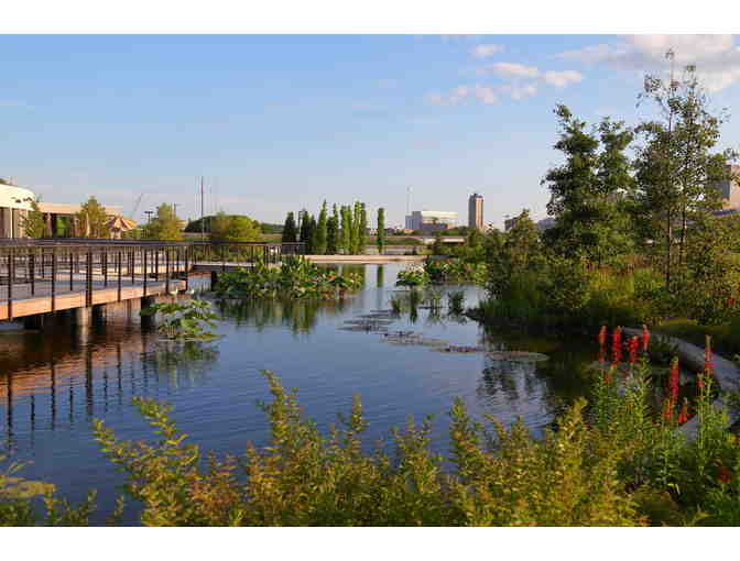 AN INNOVATIVE AND REVITALIZED PUBLIC GARDEN IN DES MOINES