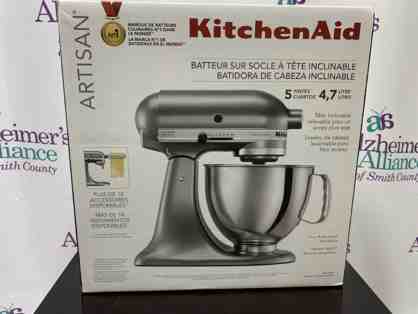 KitchenAid Artisan Series 5 Quart Tilt-Head Stand Mixer.