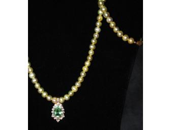 1 BEAUTIFUL RARE FLOURITE/DIAMOND ENHANCER W/PISTACHIO PEARLS AND MATCHING PEARL BRACELET!