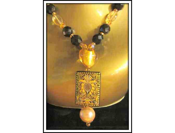 #38: 1/KIND GEMSTONE NECKLACE