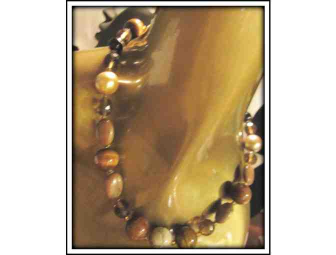 #39: 1/KIND GEMSTONE NECKLACE