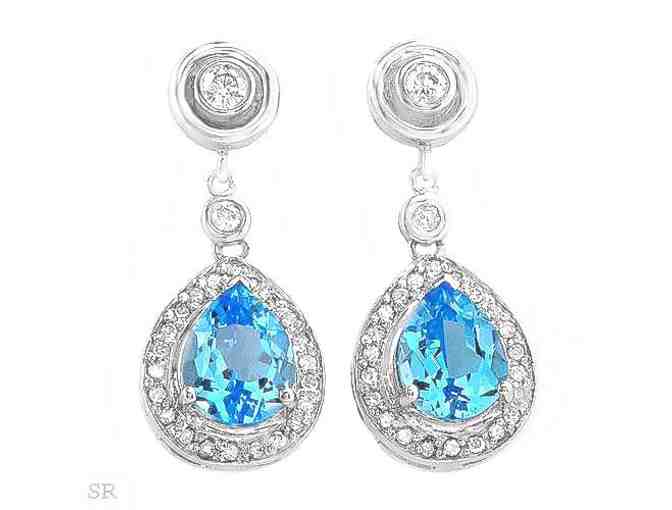 1 BEAUTIFUL PAIR OF BLUE TOPAZ AND DIAMOND EARRINGS IN WHITE GOLD!