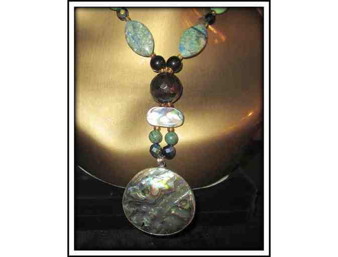 #28: 1/KIND GEMSTONE NECKLACE