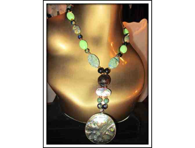 #28: 1/KIND GEMSTONE NECKLACE