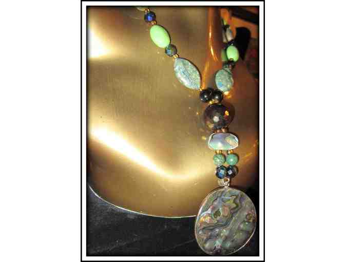 #28: 1/KIND GEMSTONE NECKLACE