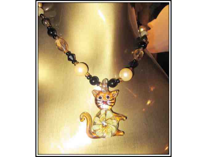 *ADORABLE KITTY: 1/KIND GEMSTONE NECKLACE!