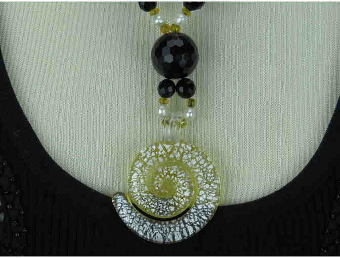 1/Kind B&W Necklace features Faceted and Smooth Onyx, Swirl Lamp work Pendant!