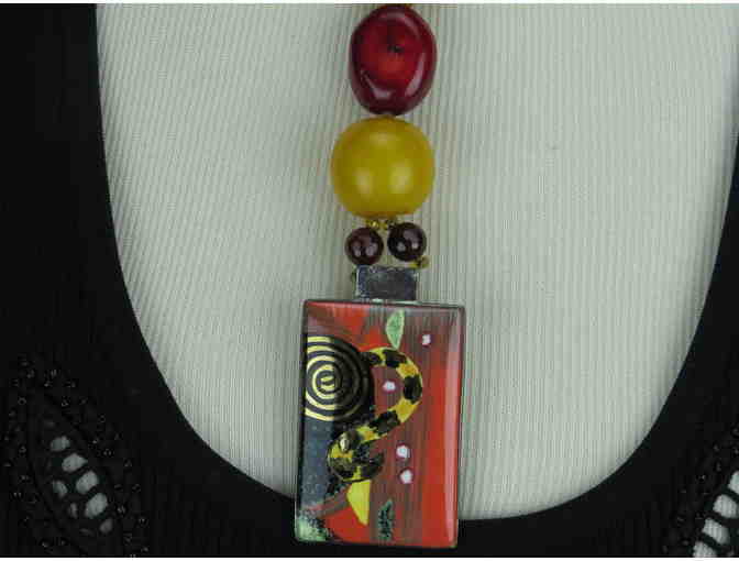 I/KIND ART NECKLACE W/AMBER, JADE, CITRINE, TOPAZ, AND ONYX, AWESOME ART PENDANT!