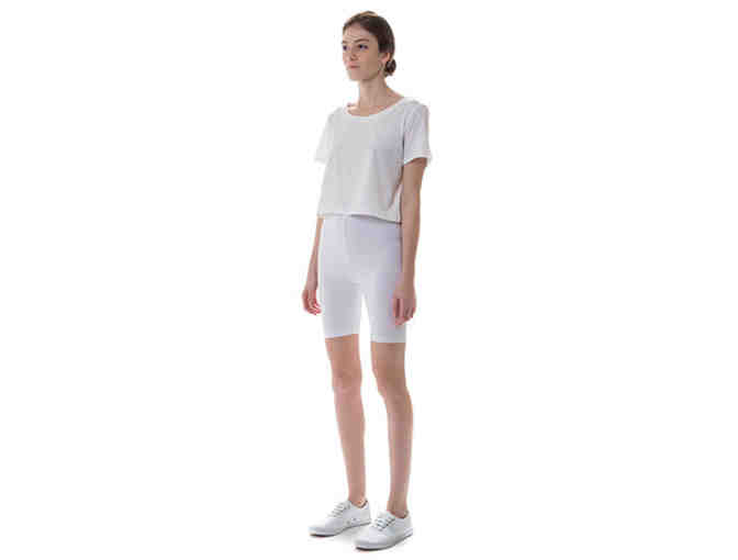 'CROUCHING CHEETAH' BY WBK: 100% COTTON JERSEY ART CROP TEE!