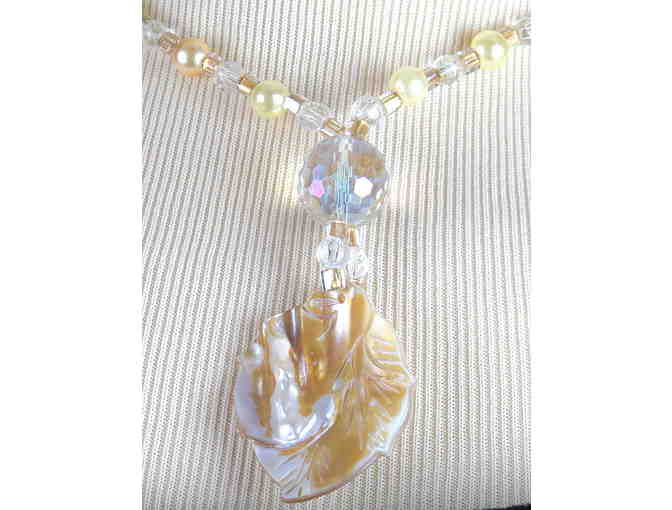 1/KIND FAB FAUX NECKLACE #408 WITH GENUINE & UNIQUE MOTHER OF PEARL DROP