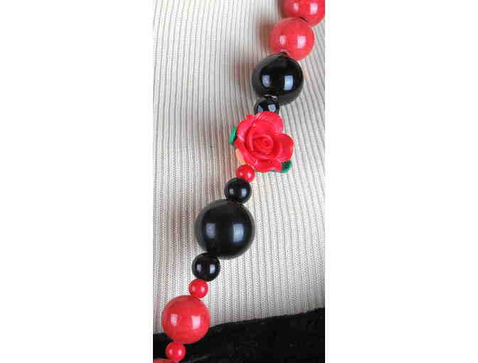 1/KIND GEMSTONE NECKLACE #390