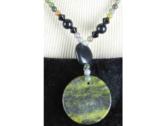 1/KIND GEMSTONE NECKLACE #414