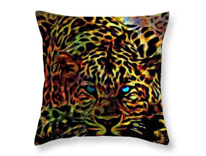 0105-P: "Crouching Cheetah: Custom Made Over-sized Unique ART Throw Pillow! - Photo 1