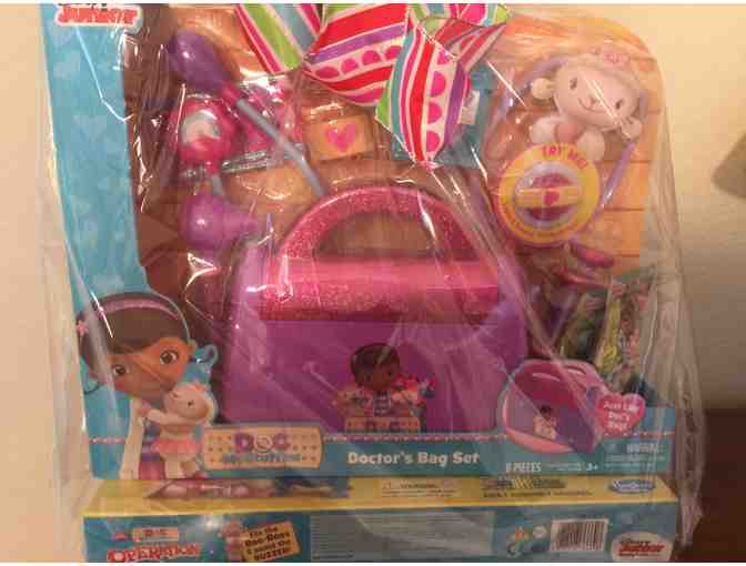 Doc McStuffins Gift Package