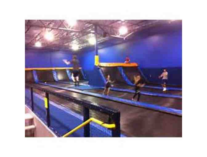 Cosmic Jump Passes - Four (4) 2-hour passes