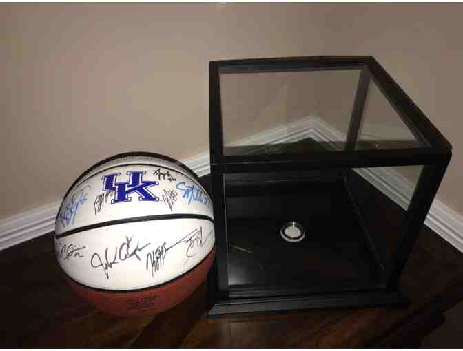 UK Basketball signed by the 2018-2019 Wildcats AND MORE!