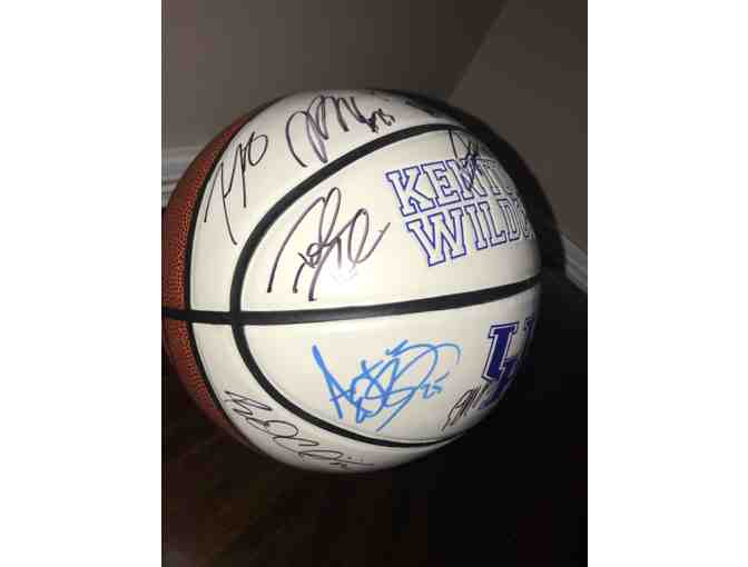 UK Basketball signed by the 2018-2019 Wildcats AND MORE!