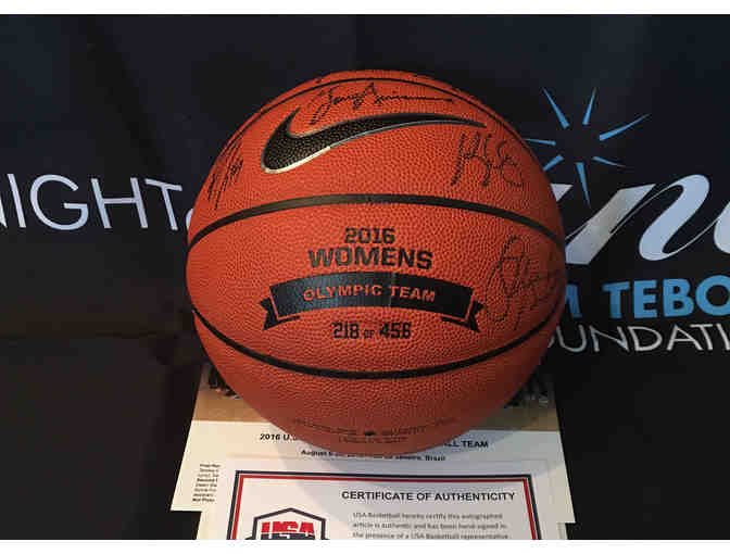 2016 USA Women's Basketball Team Limited Edition Autographed Basketball - Photo 1