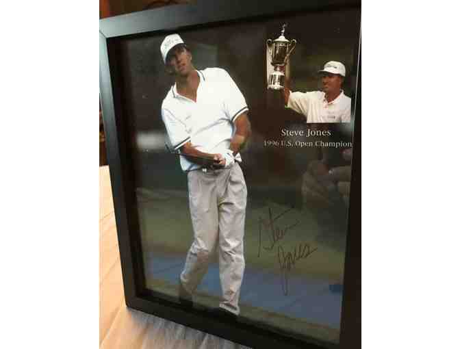 2 8x10 Framed Pictures Signed By Golfing Greats John Daly and Steve Jones - Photo 3