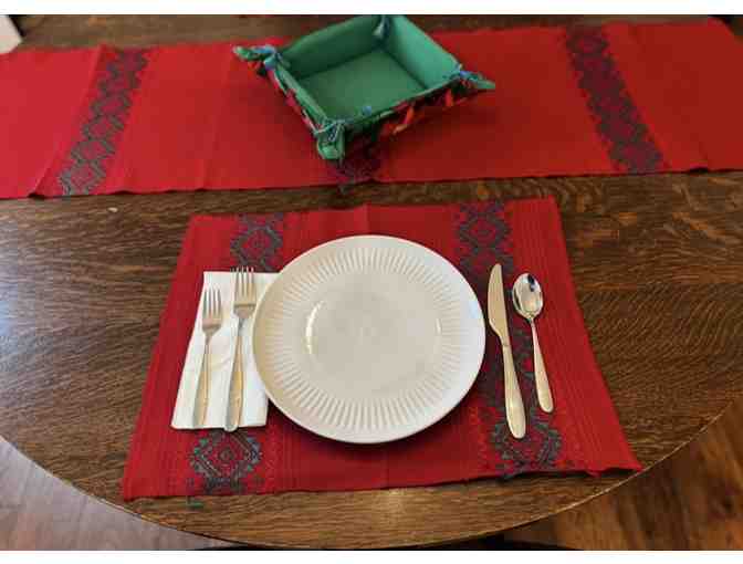 Gorgeous holiday table setting: table runner, 8 place mats and basket